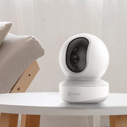 Ezviz Telecamera da interno robotizzata TY1 Full HD 1080p